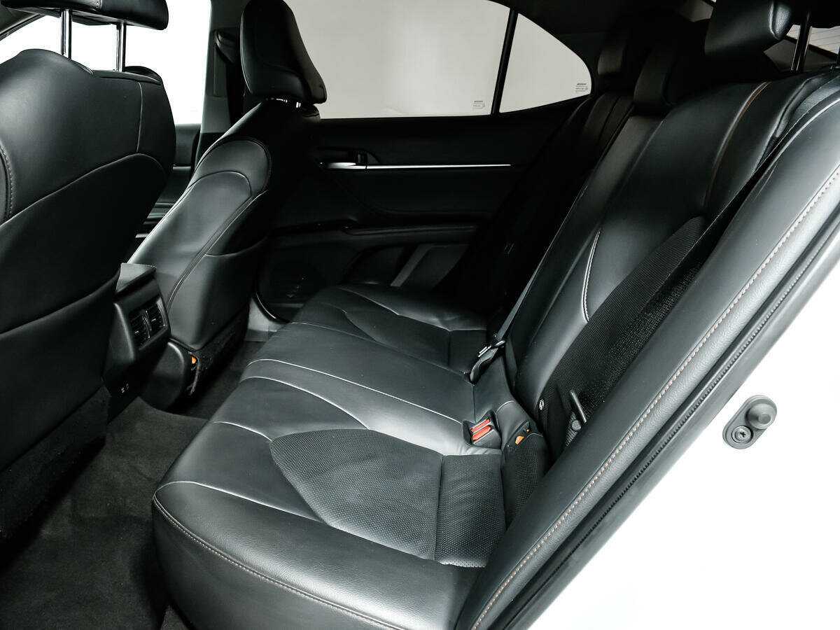 Купить Toyota Camry, 2019, 156 424 км.. Фото: #9