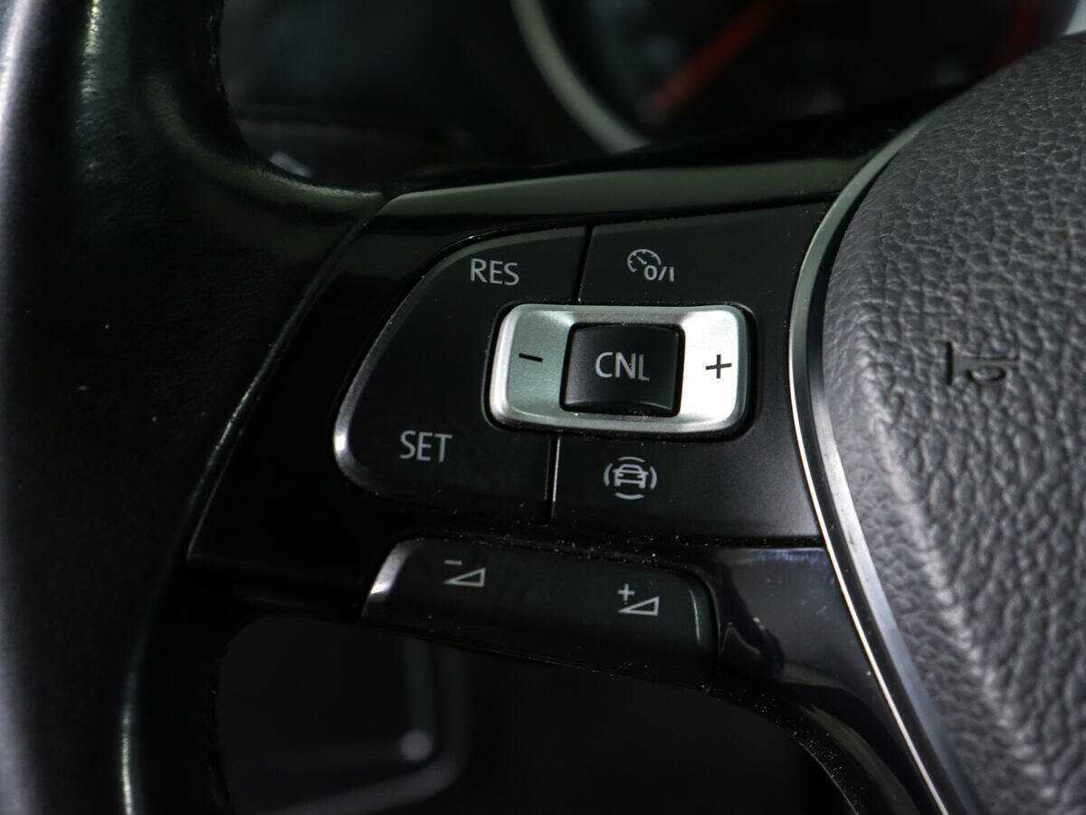 Купить Volkswagen Tiguan, 2020, 64 293 км.. Фото: #18