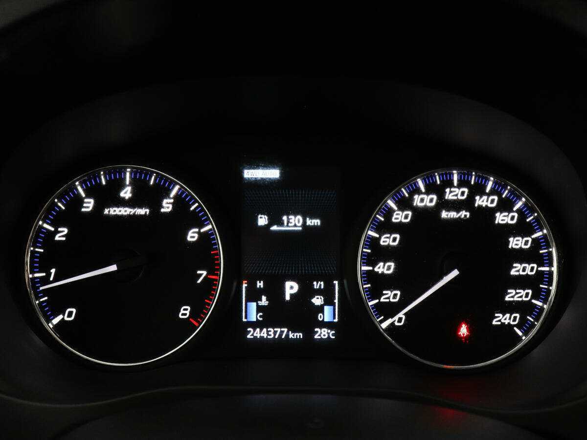 Купить Митсубиши Оутлэндер, 2017, 244 374 км.. Фото: #10