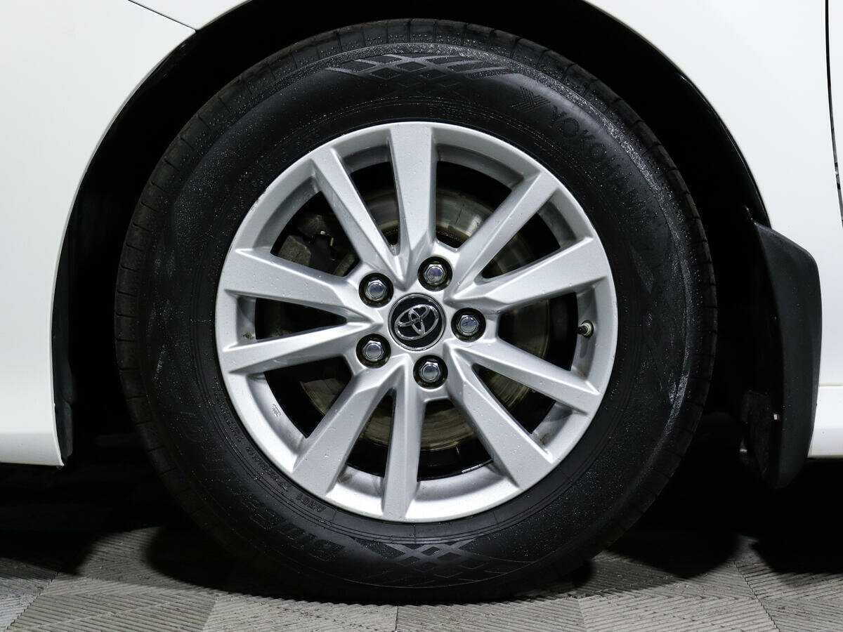 Купить Toyota Camry, 2018, 53 790 км.. Фото: #14