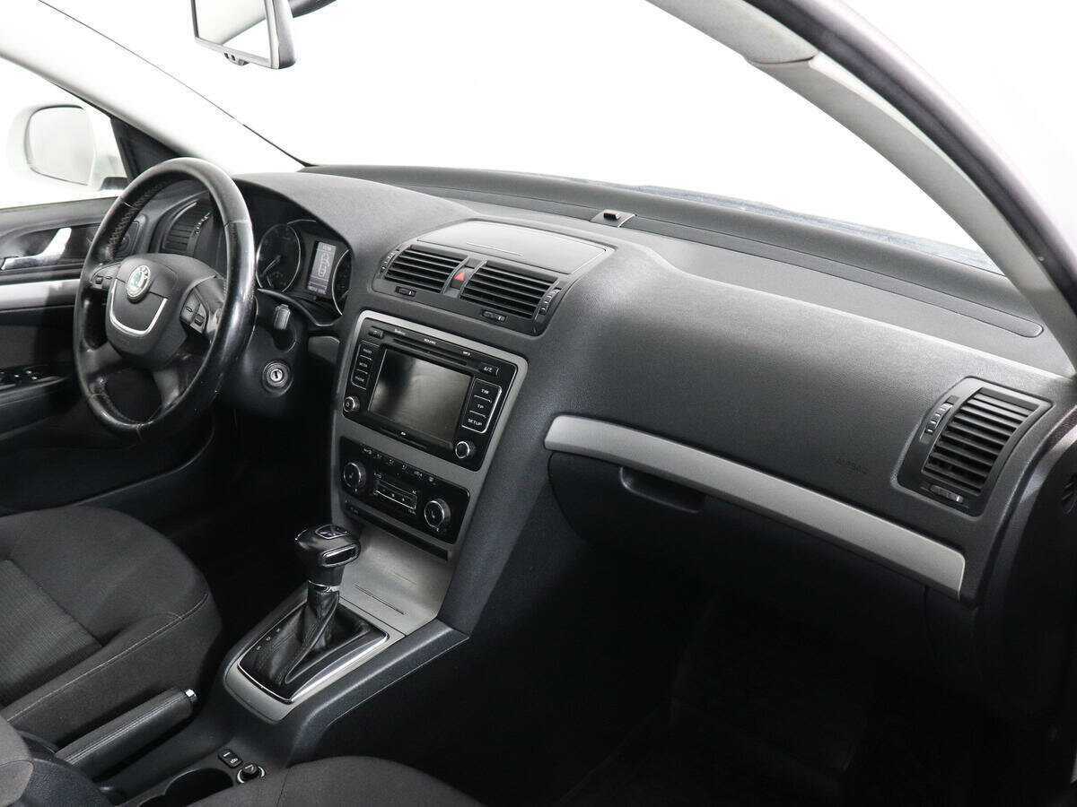 Купить Шкода Октавия, 2012, 190 313 км.. Фото: #9