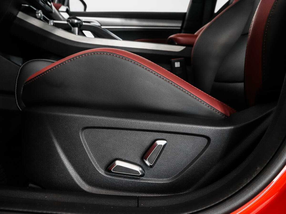 Купить Geely Coolray, 2023, 20 213 км.. Фото: #9