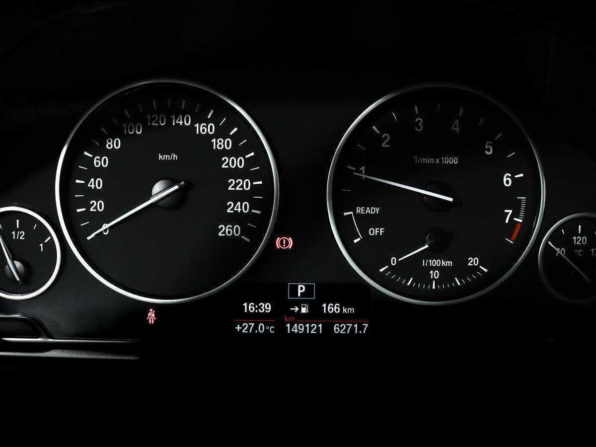 Купить BMW 3 серии, 2016, 149 120 км.. Фото: #12