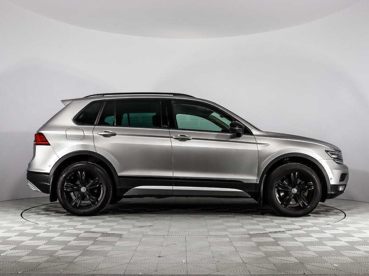 Купить Volkswagen Tiguan, 2019, 118 592 км.. Фото: #3