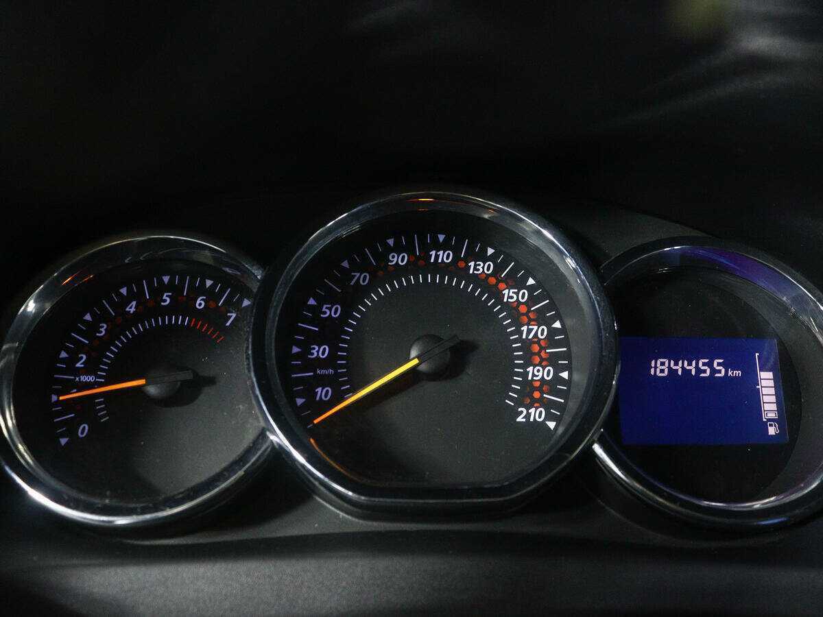 Купить Рено Сандеро, 2015, 184 460 км.. Фото: #8