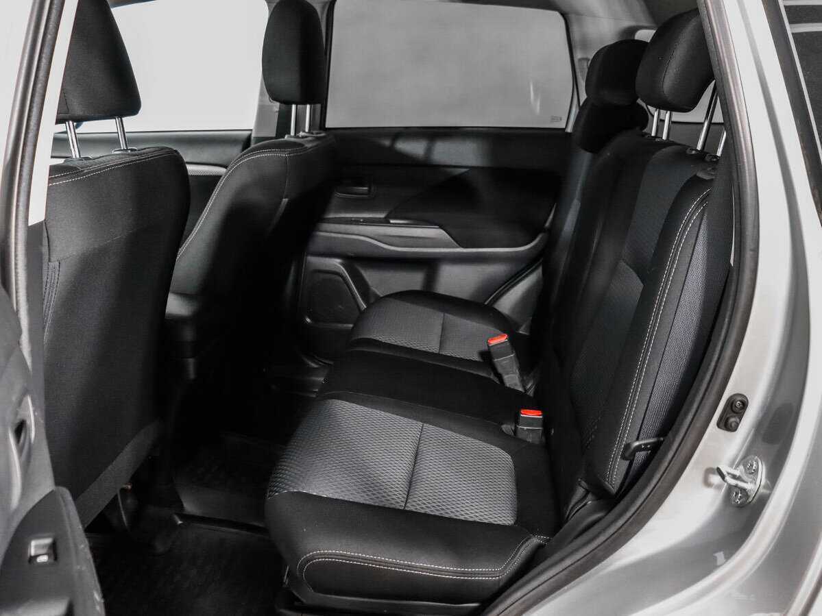 Купить Mitsubishi Outlander, 2018, 61 896 км.. Фото: #9