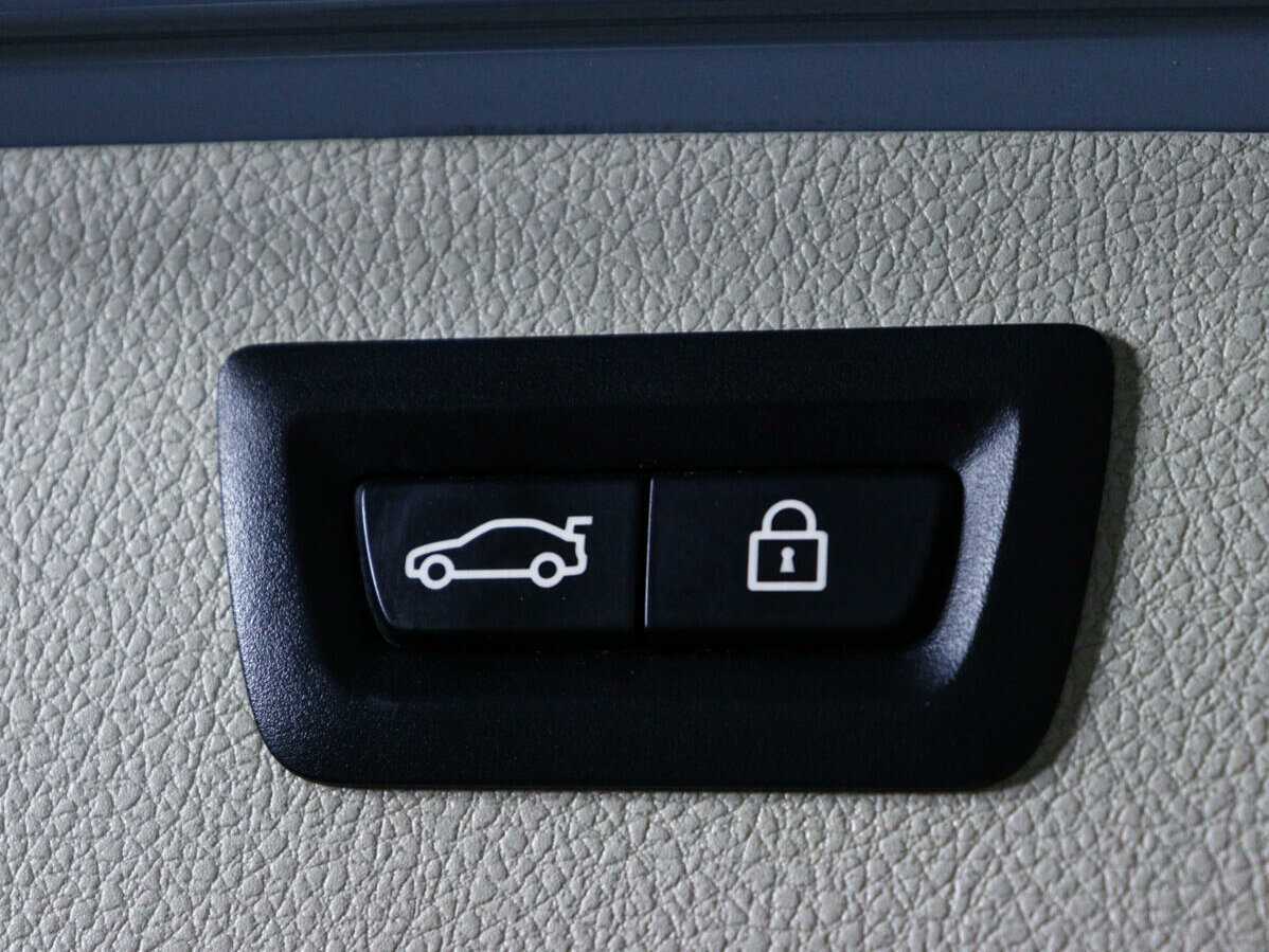 Купить BMW 3 серии, 2013, 161 645 км.. Фото: #18