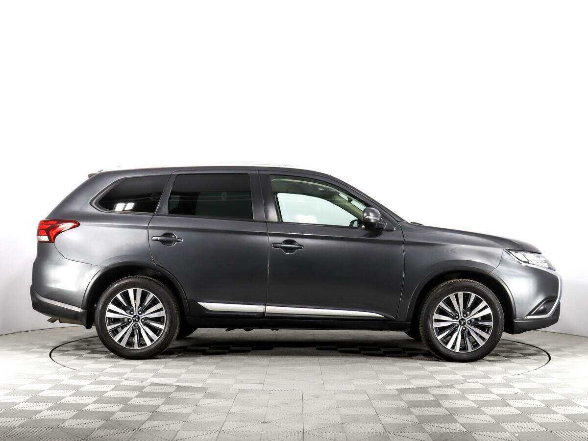 Купить Mitsubishi Outlander, 2019, 79 189 км.. Фото: #4