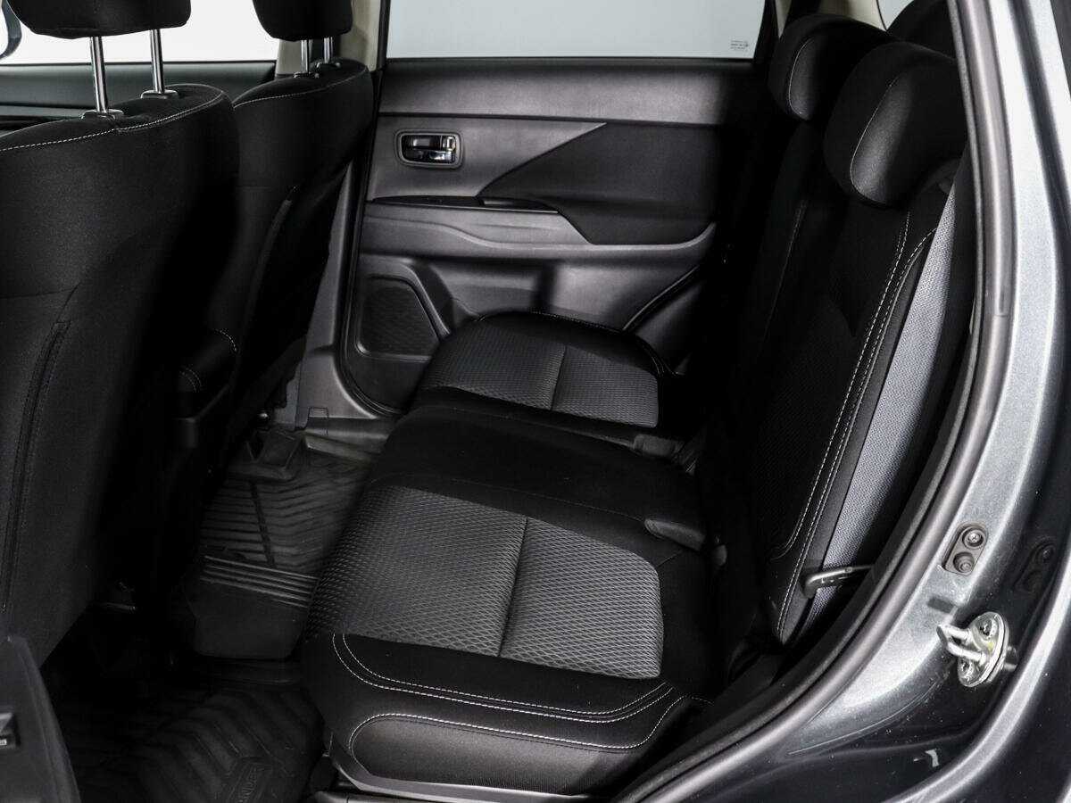 Купить Mitsubishi Outlander, 2019, 79 189 км.. Фото: #11