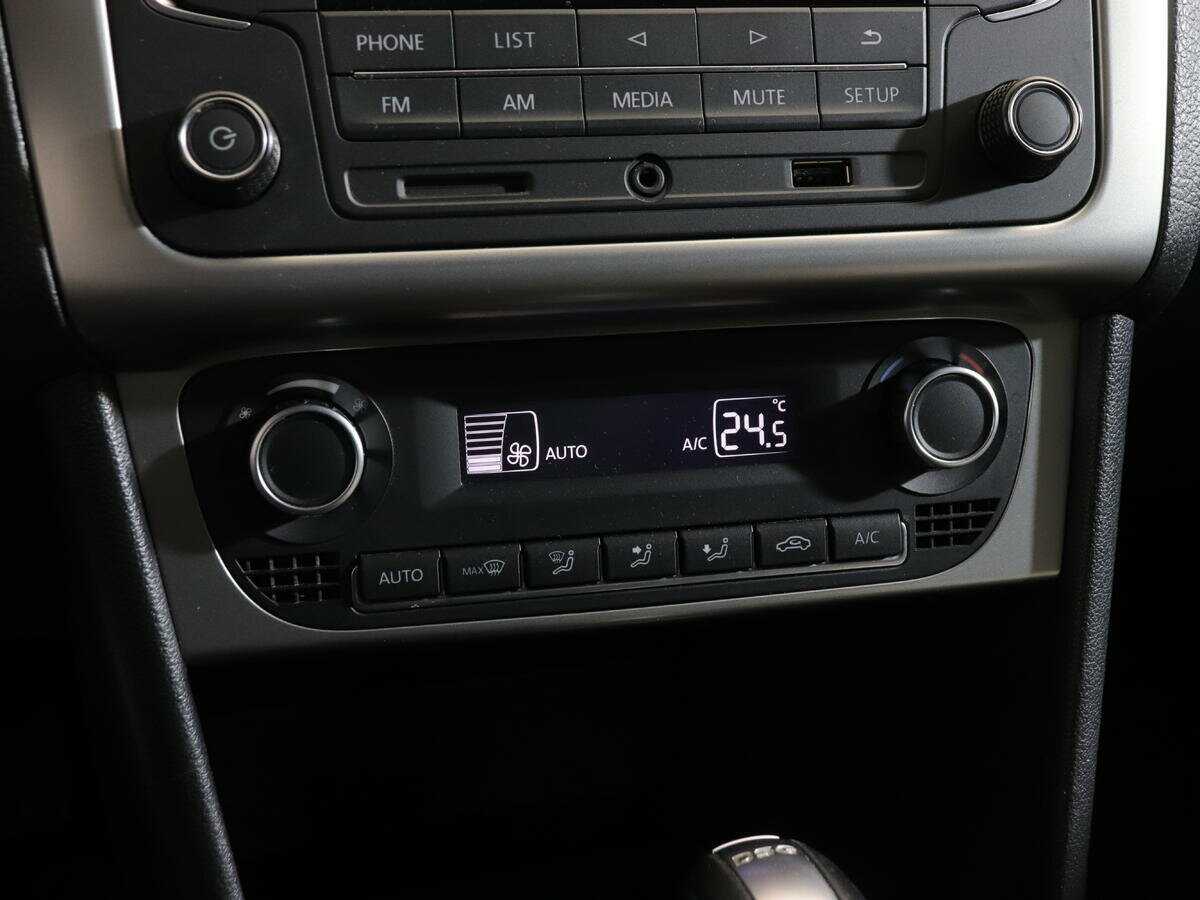 Купить Фольксваген Поло, 2017, 152 779 км.. Фото: #17