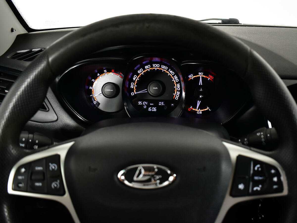 Купить Лада (ВАЗ) Веста, 2019, 95 103 км.. Фото: #10