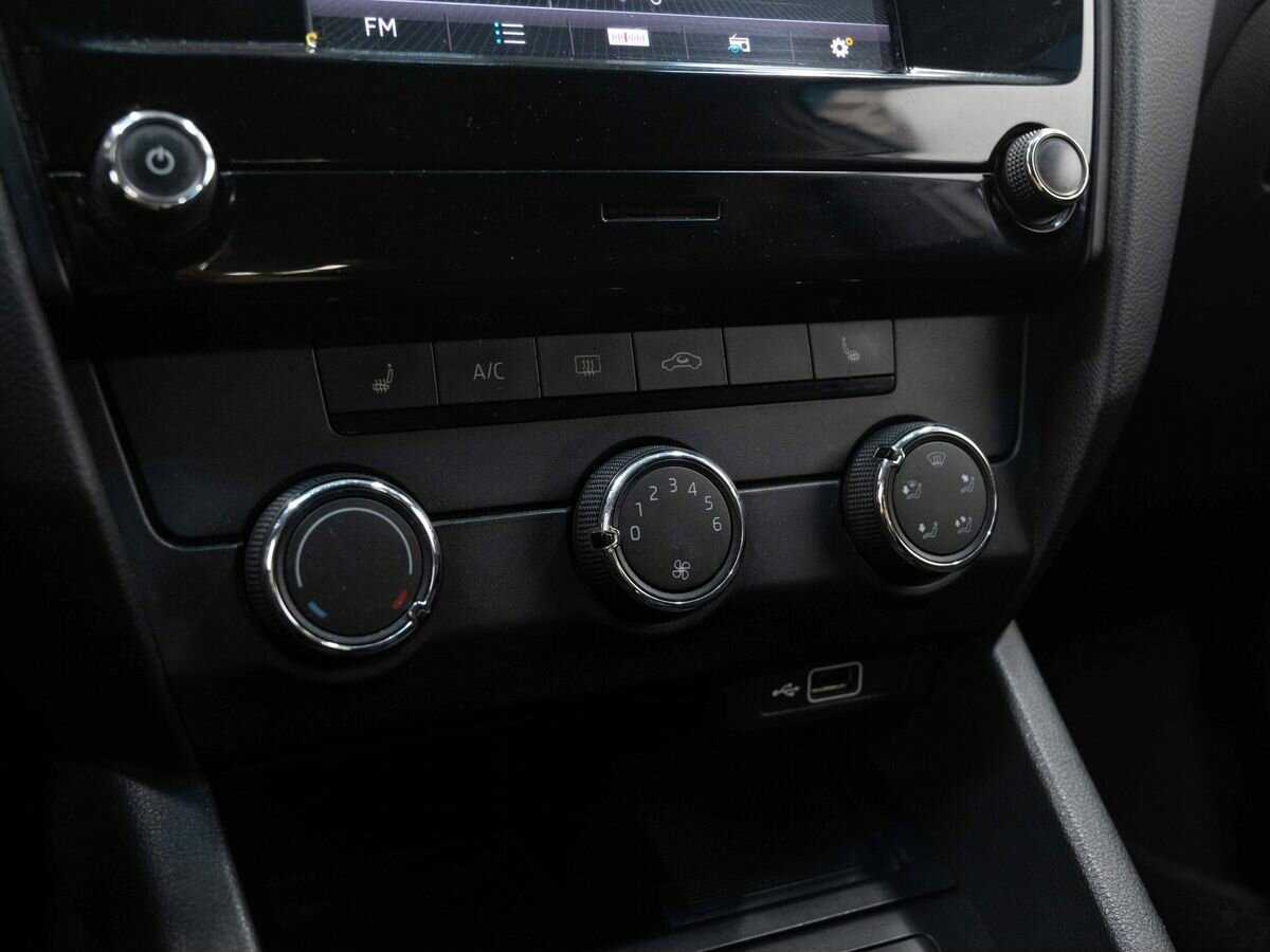 Купить Шкода Октавия, 2018, 202 000 км.. Фото: #17