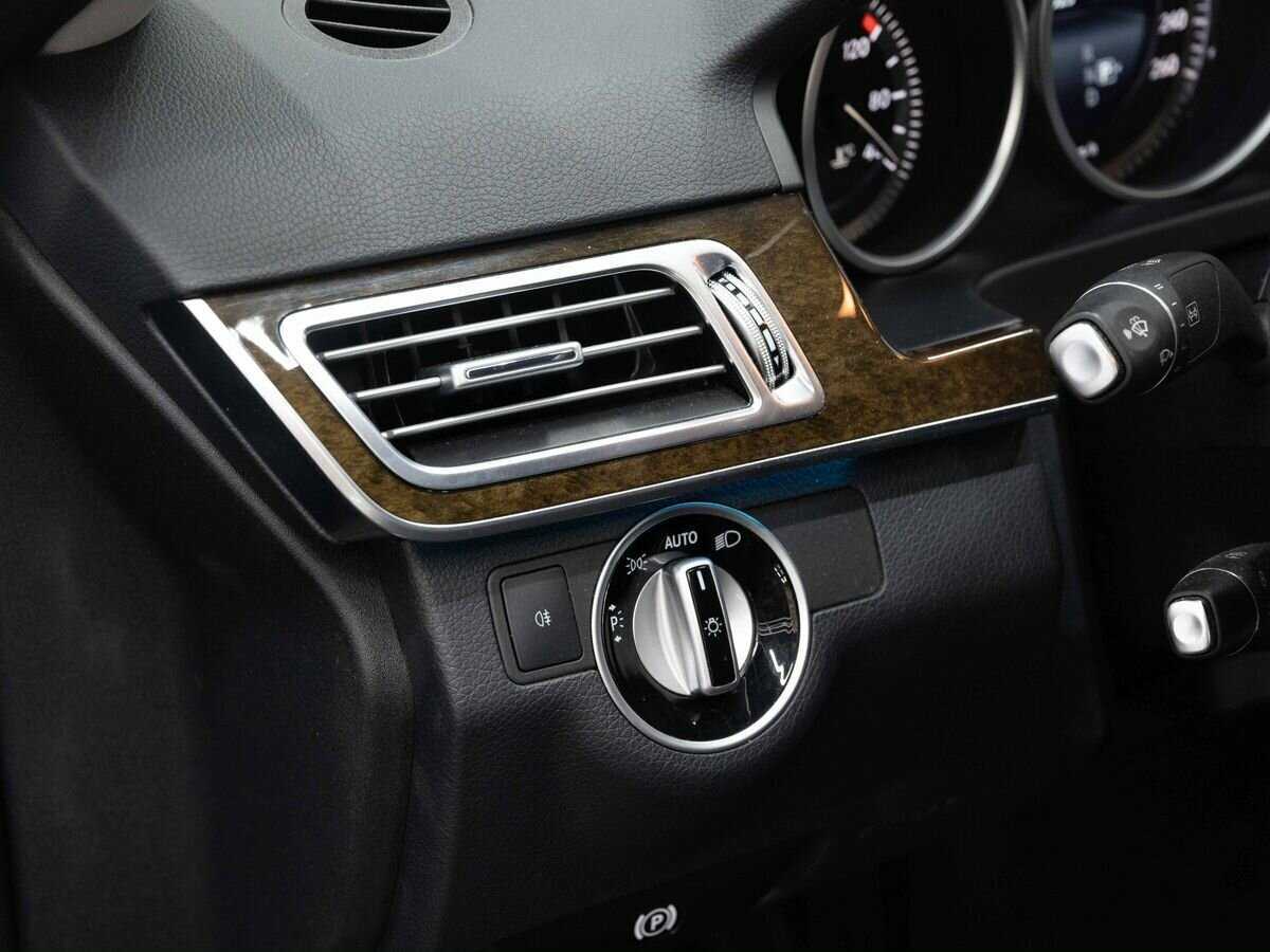Купить Mercedes-Benz E-Класс, 2015, 23 500 км.. Фото: #20