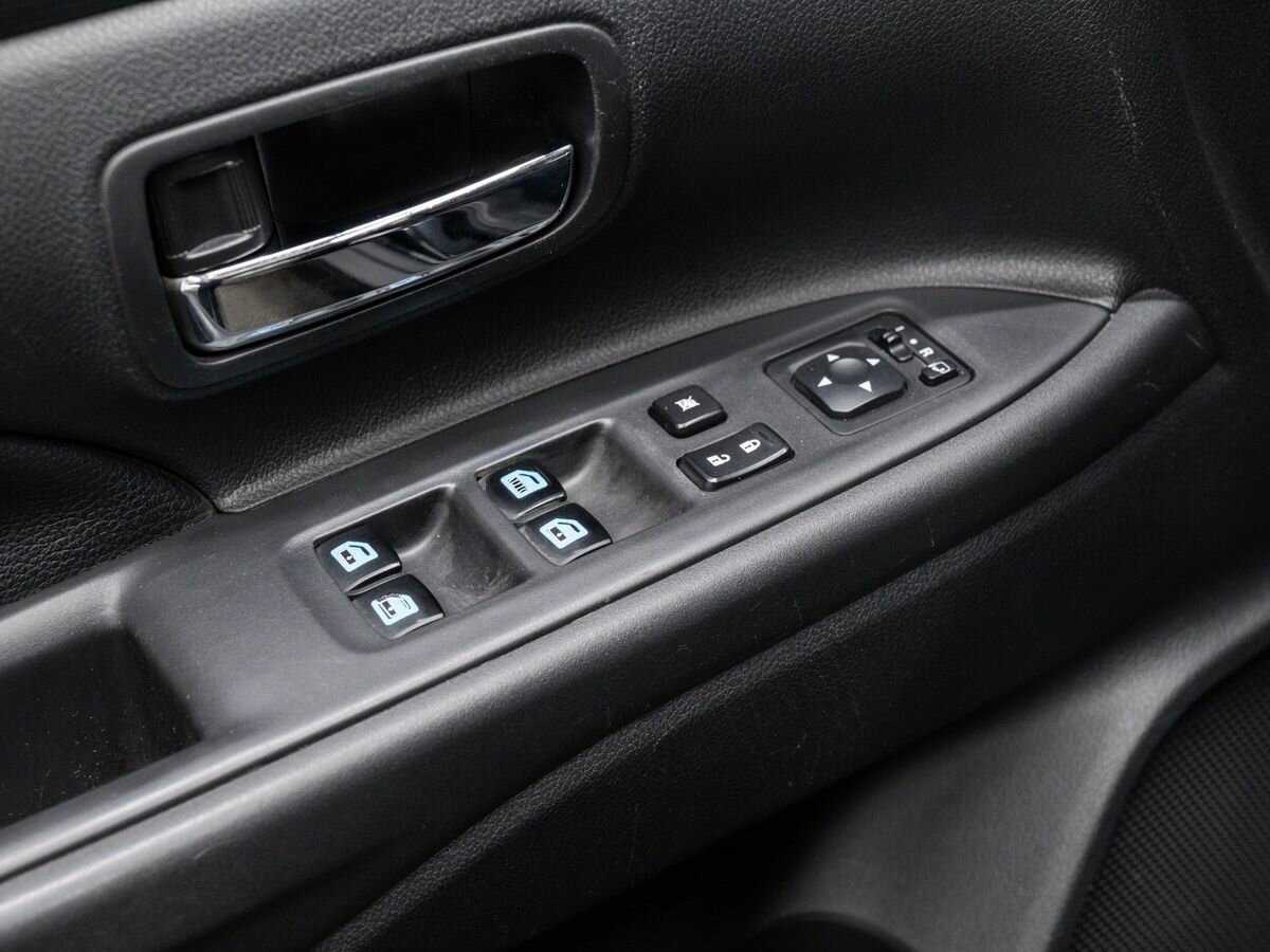 Купить Митсубиши Оутлэндер, 2017, 285 598 км.. Фото: #14