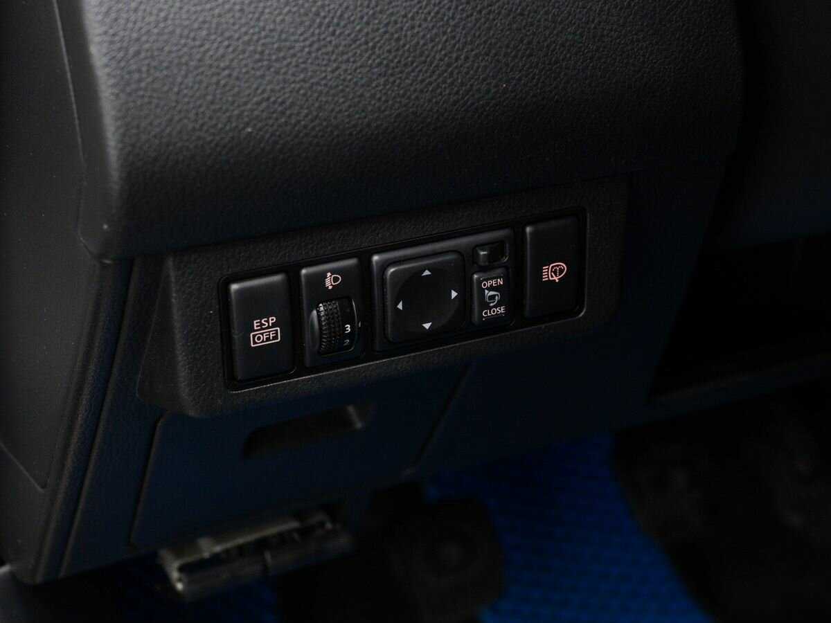 Купить Ниссан Тиида, 2012, 197 312 км.. Фото: #16