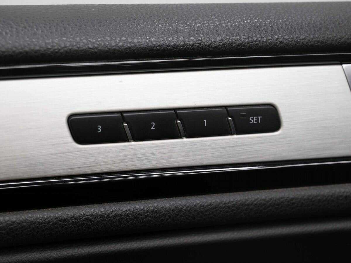 Купить Volkswagen Touareg, 2017, 225 622 км.. Фото: #21