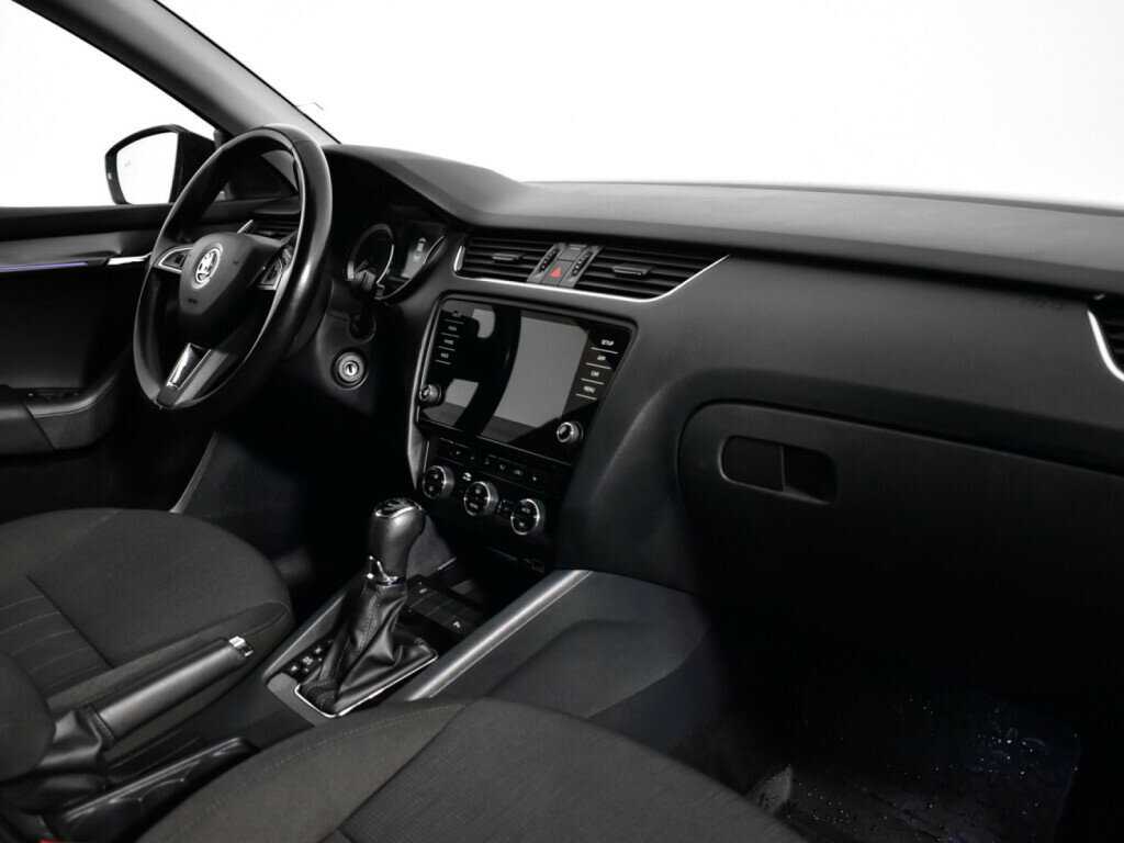 Купить Skoda Octavia, 2018, 141 988 км.. Фото: #8