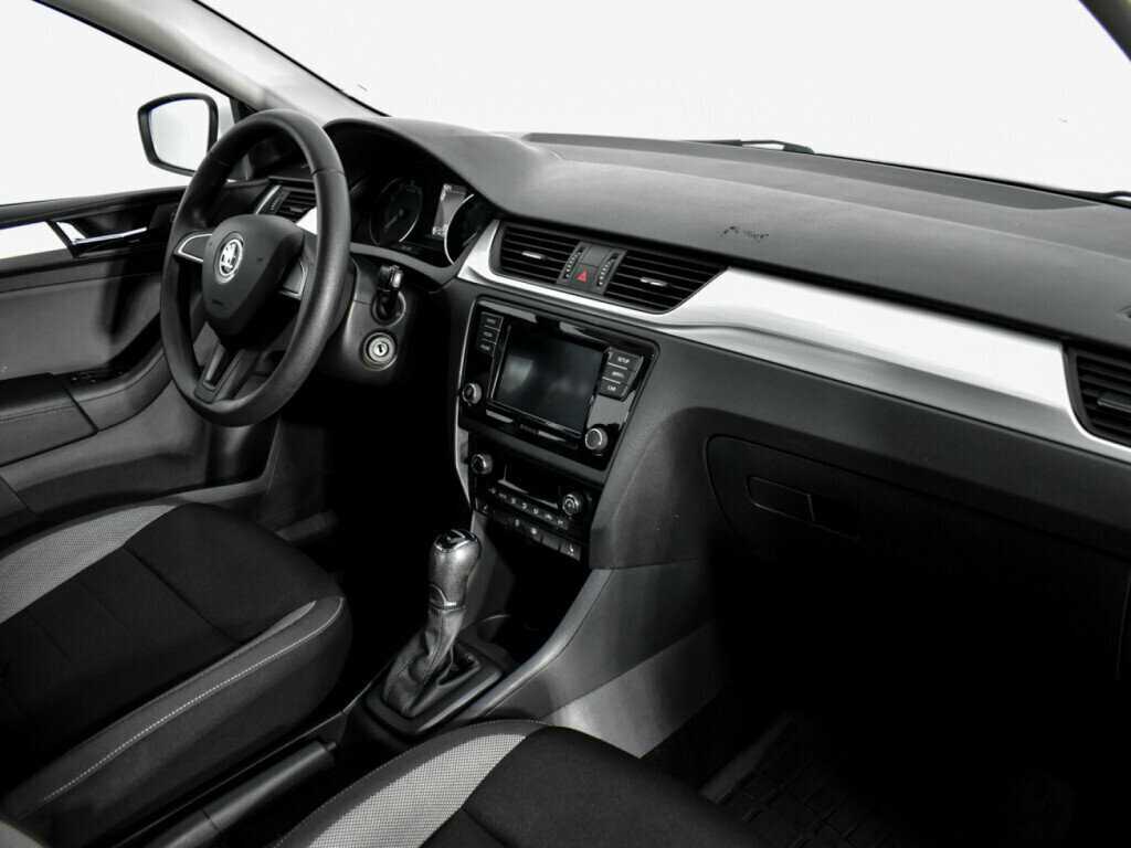 Купить Шкода Рапид, 2018, 203 251 км.. Фото: #10