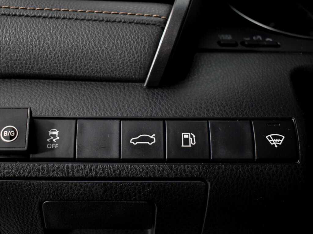 Купить Toyota Camry, 2018, 165 958 км.. Фото: #7