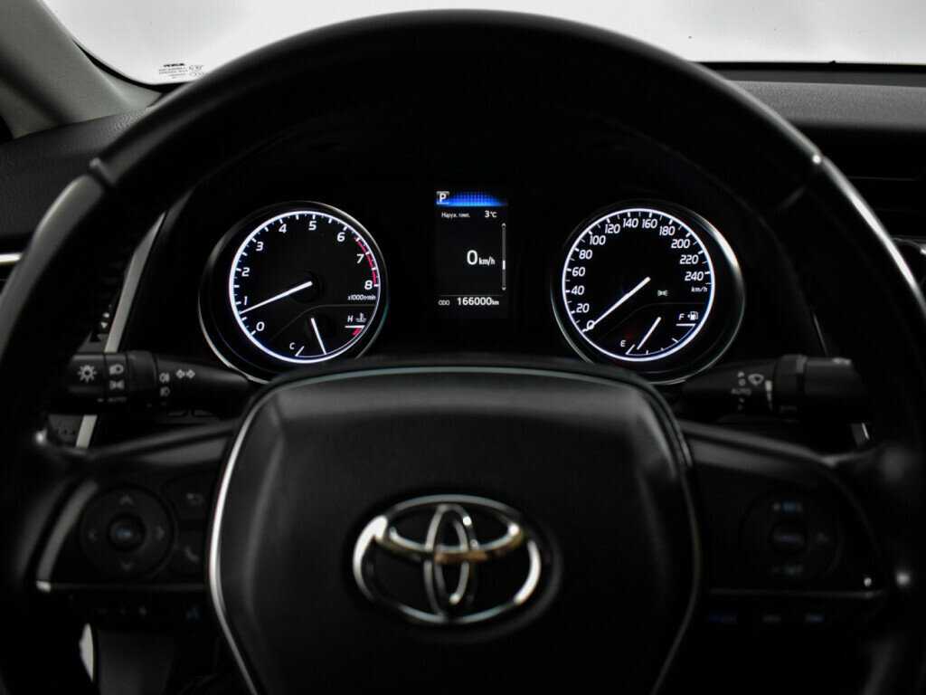 Купить Toyota Camry, 2018, 165 958 км.. Фото: #18