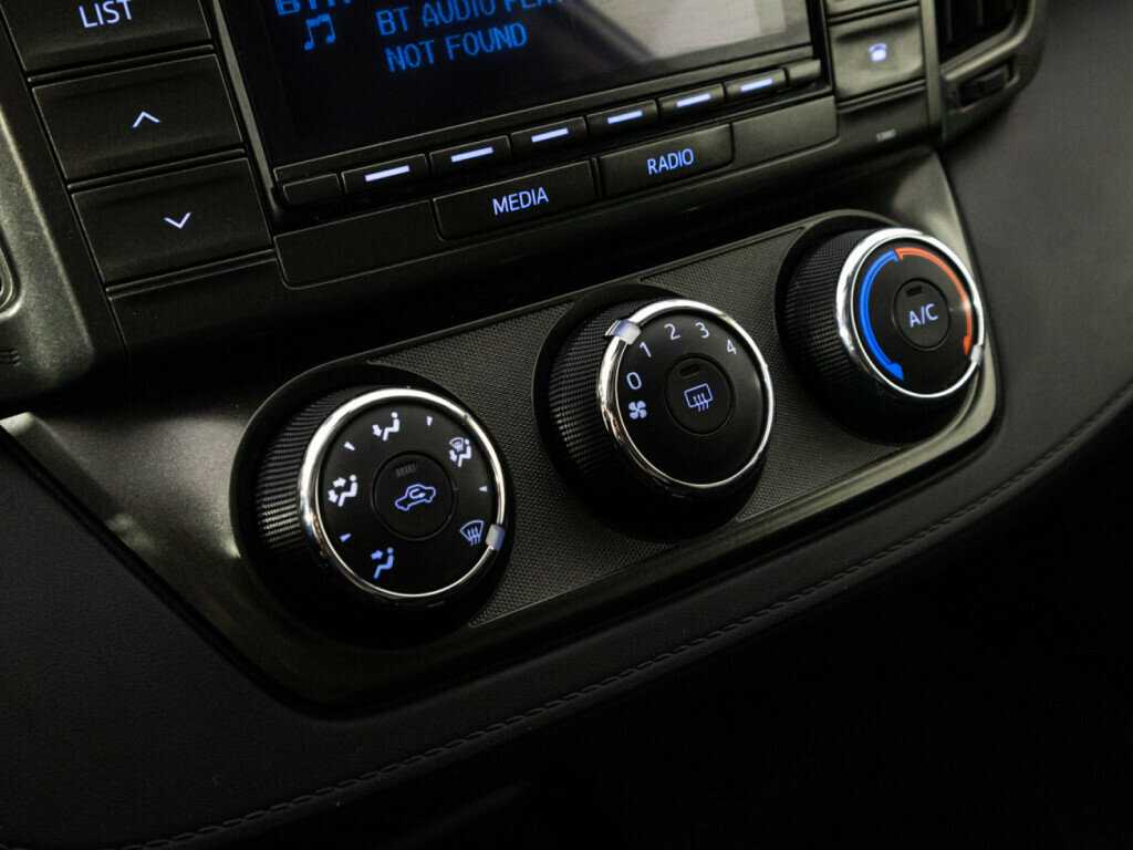 Купить Toyota RAV4, 2013, 79 761 км.. Фото: #15