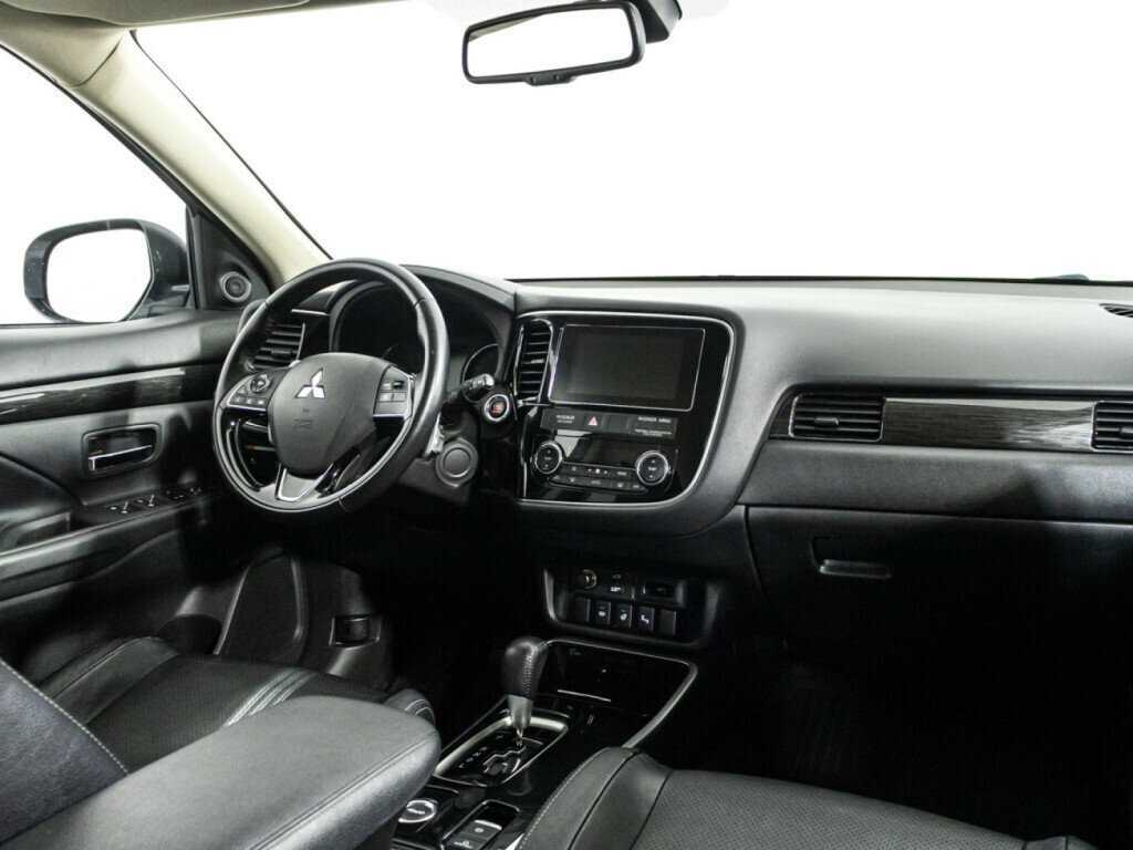 Купить Mitsubishi Outlander, 2018, 93 742 км.. Фото: #8