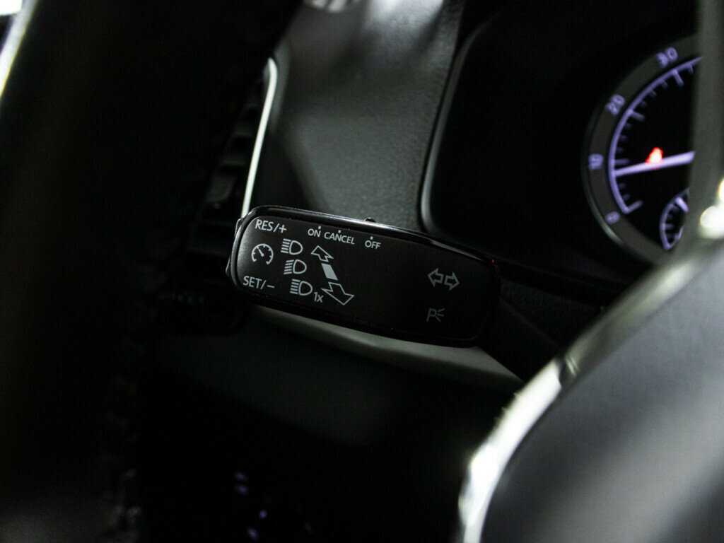 Купить Skoda Karoq, 2020, 65 643 км.. Фото: #19