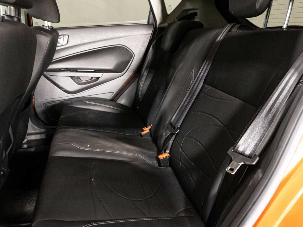 Купить Форд Фиеста, 2015, 117 383 км.. Фото: #9