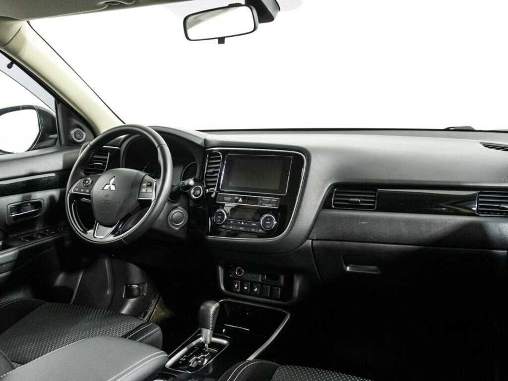 Купить Mitsubishi Outlander, 2019, 113 848 км.. Фото: #5