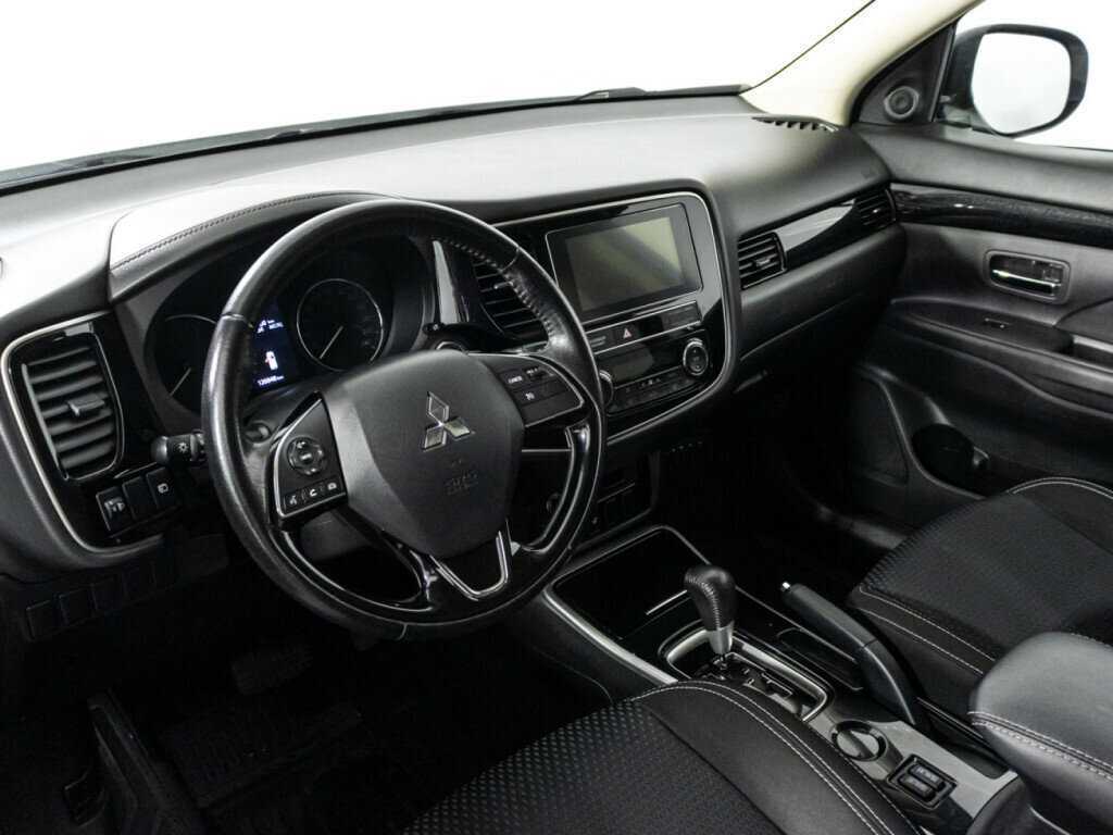 Купить Mitsubishi Outlander, 2020, 126 847 км.. Фото: #10