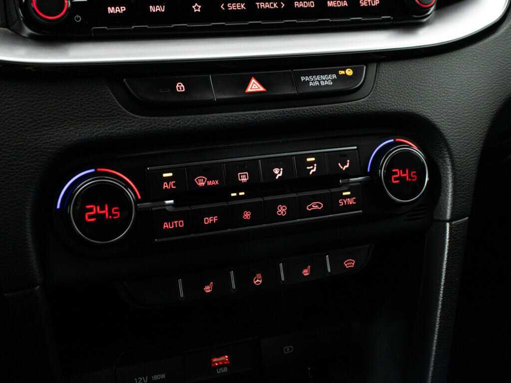 Купить Kia Ceed, 2021, 88 952 км.. Фото: #15