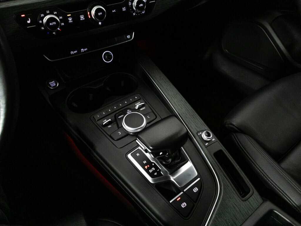 Купить Audi A4, 2017, 65 015 км.. Фото: #17