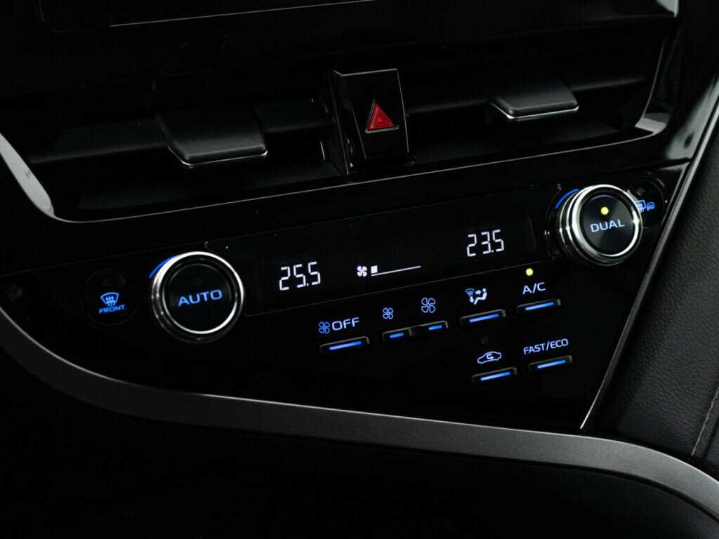 Купить Toyota Camry, 2021, 146 103 км.. Фото: #17