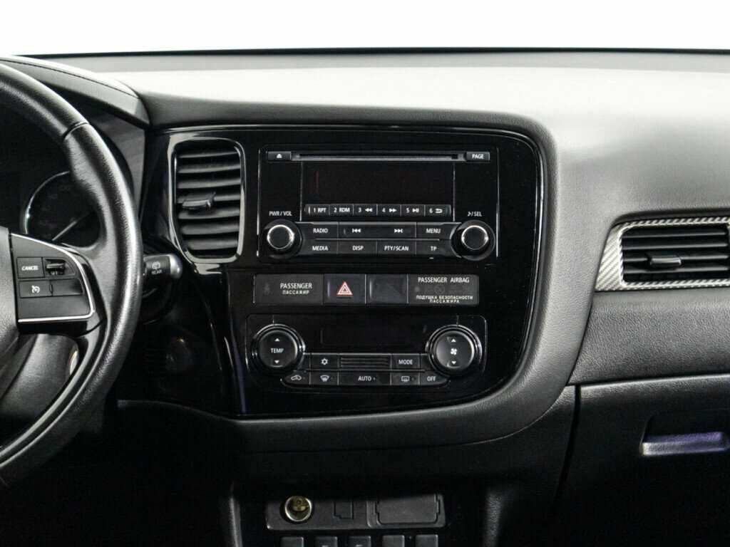 Купить Mitsubishi Outlander, 2018, 141 757 км.. Фото: #13