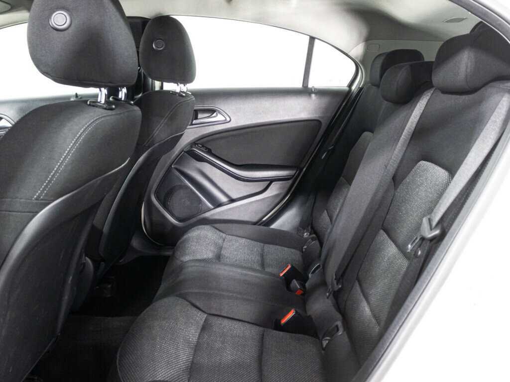 Купить Mercedes-Benz A-Класс, 2015, 176 482 км.. Фото: #9