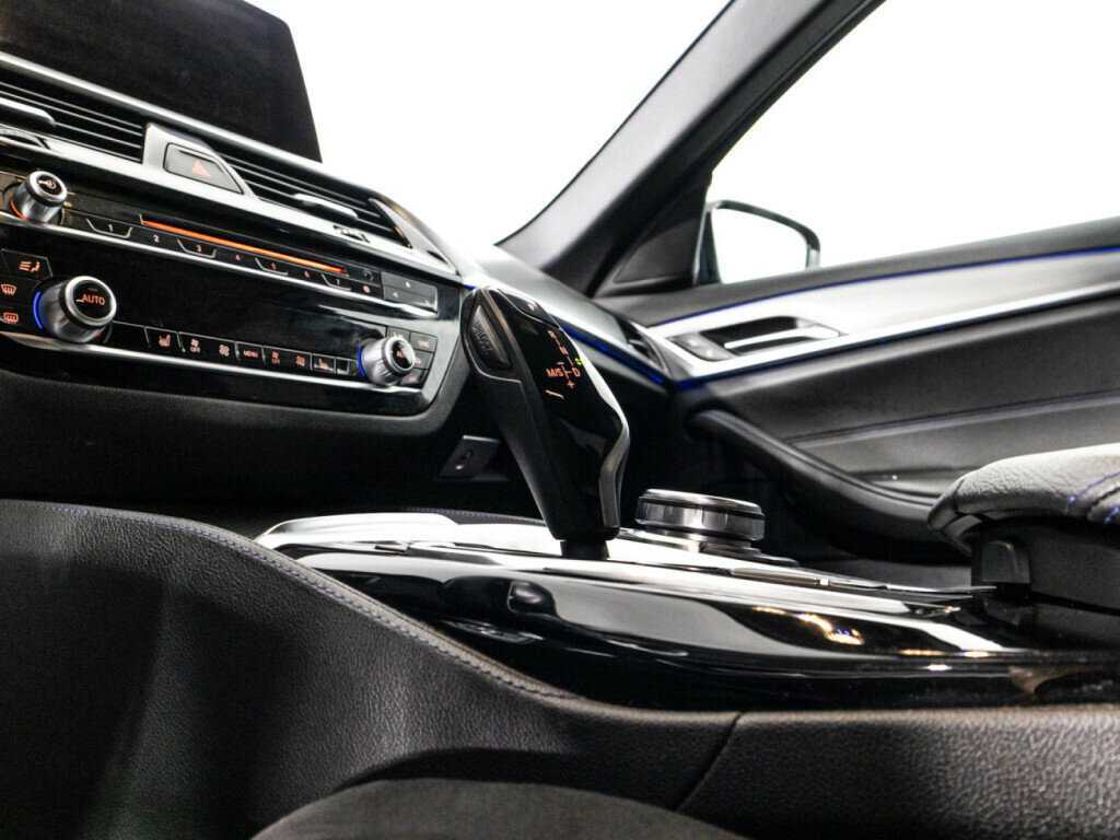 Купить BMW 5 серии, 2018, 149 739 км.. Фото: #19