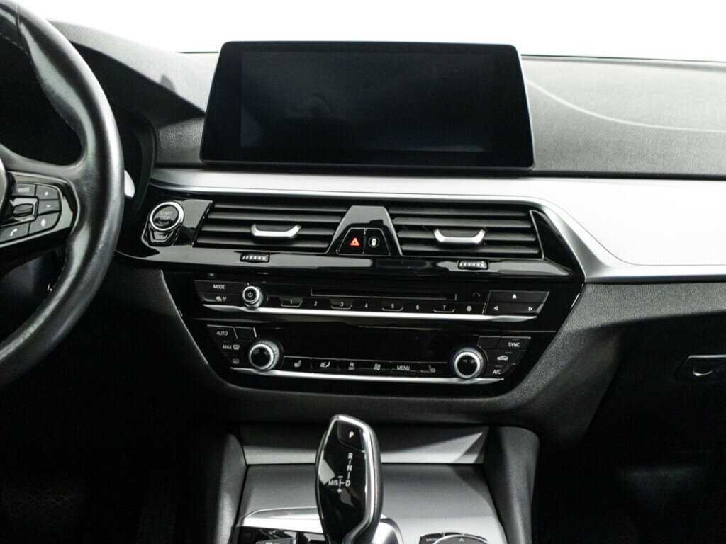 Купить BMW 5 серии, 2018, 224 955 км.. Фото: #13