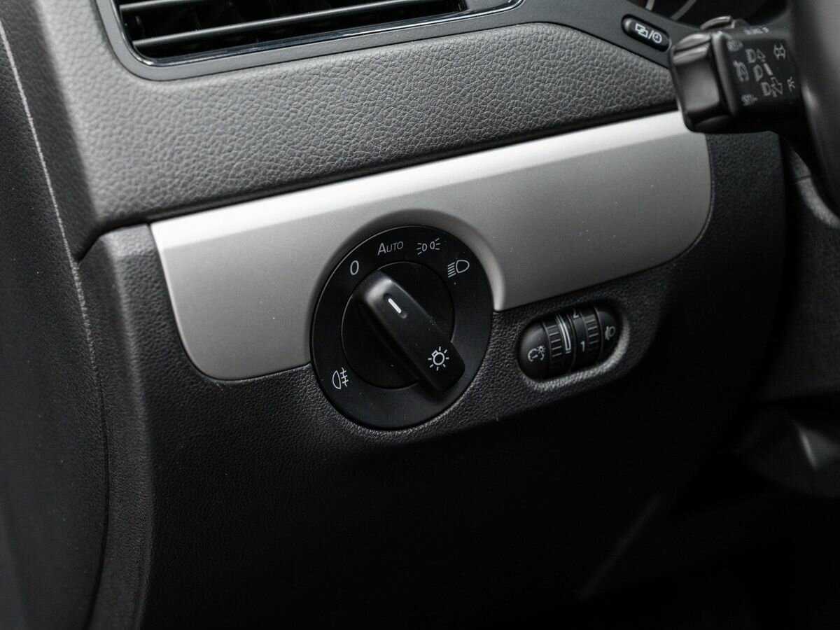 Купить Фольксваген Джетта, 2012, 194 049 км.. Фото: #16