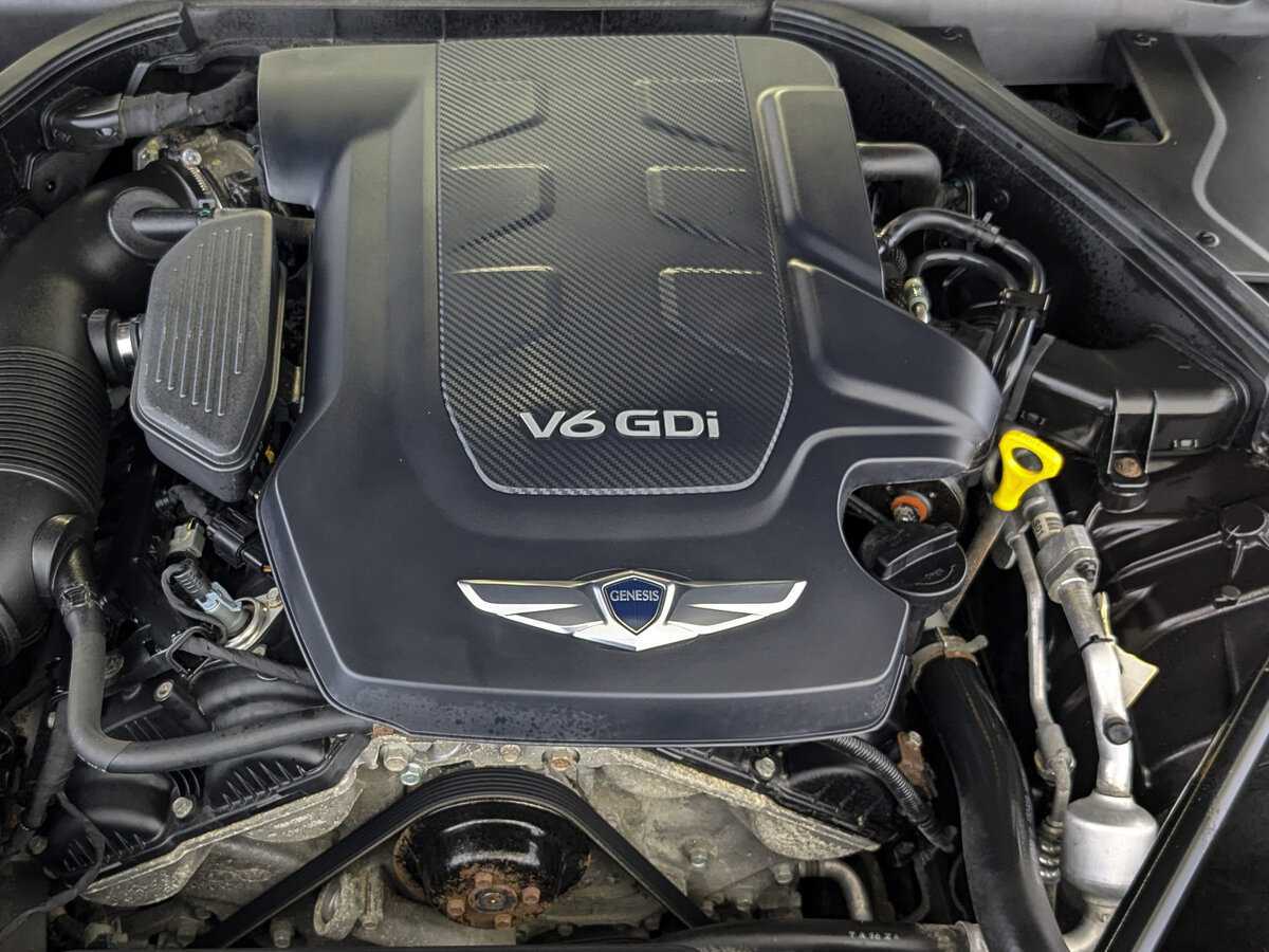 Купить Hyundai Genesis, 2015, 88 628 км.. Фото: #8