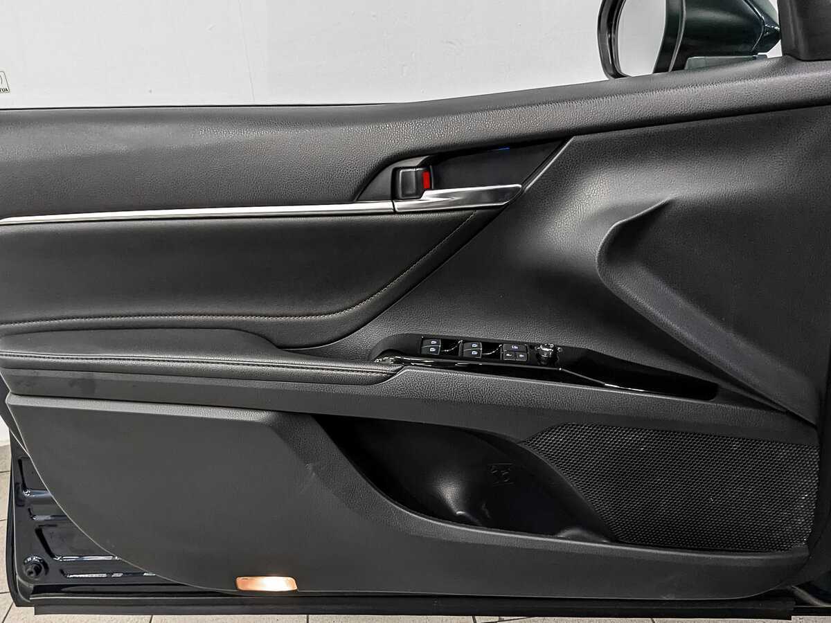 Купить Toyota Camry, 2018, 198 467 км.. Фото: #18