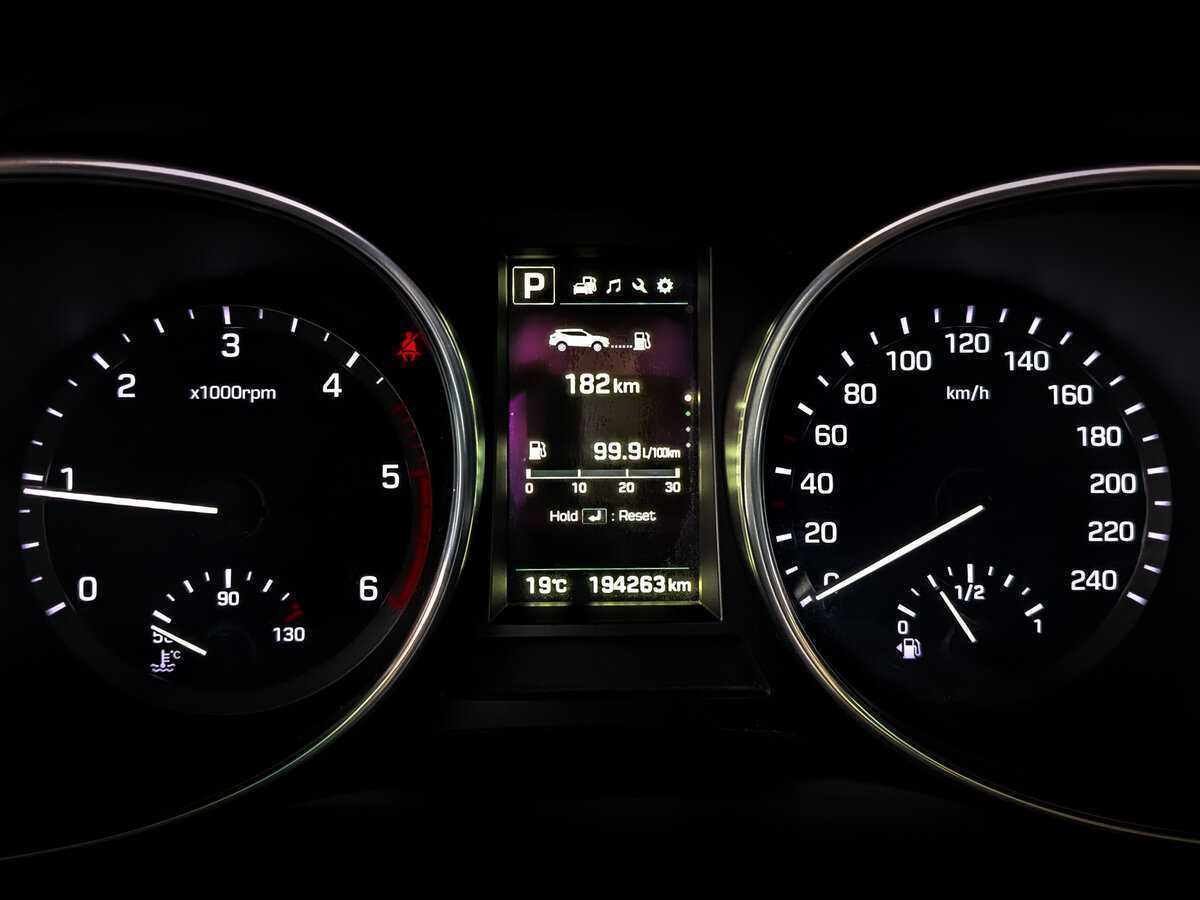 Купить Hyundai Santa Fe, 2016, 193 742 км.. Фото: #12