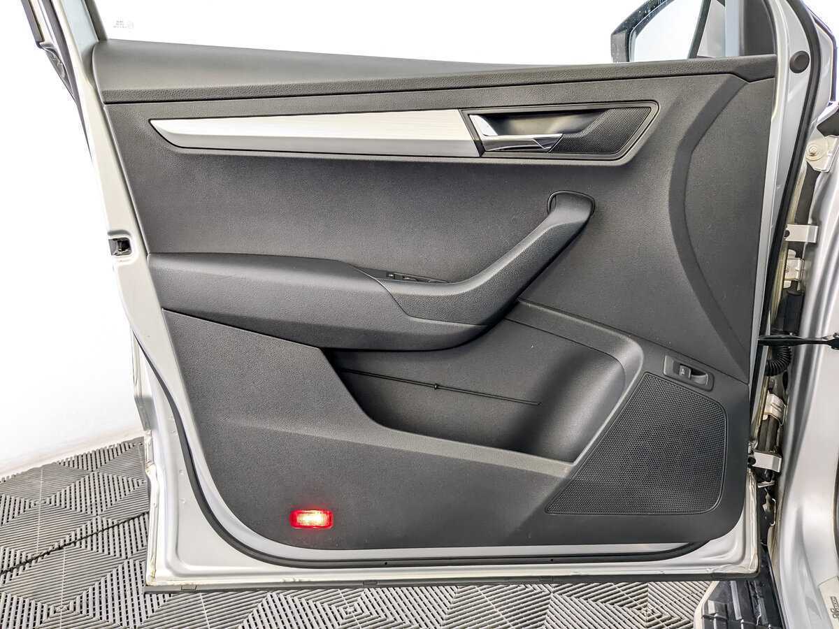 Купить Skoda Karoq, 2021, 59 757 км.. Фото: #18