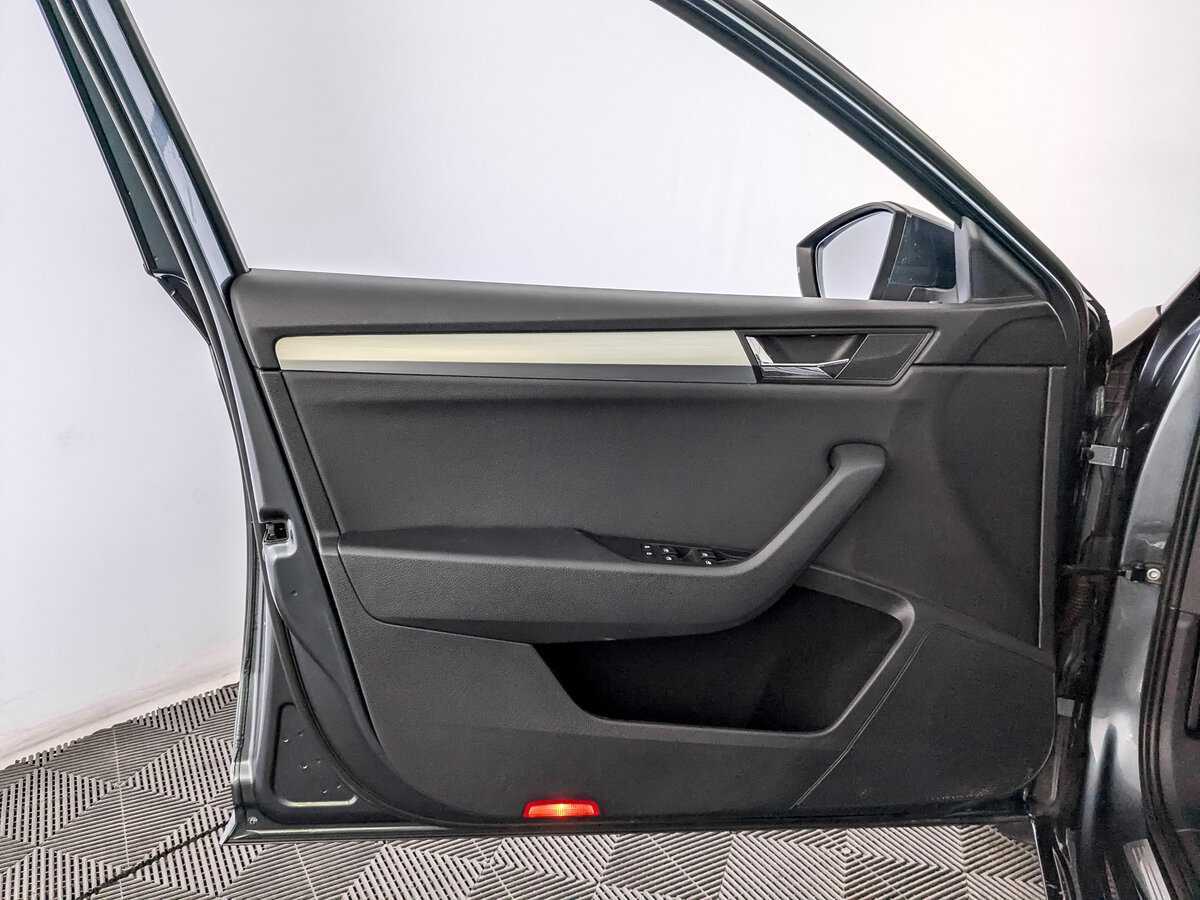 Купить Skoda Superb, 2018, 46 522 км.. Фото: #18