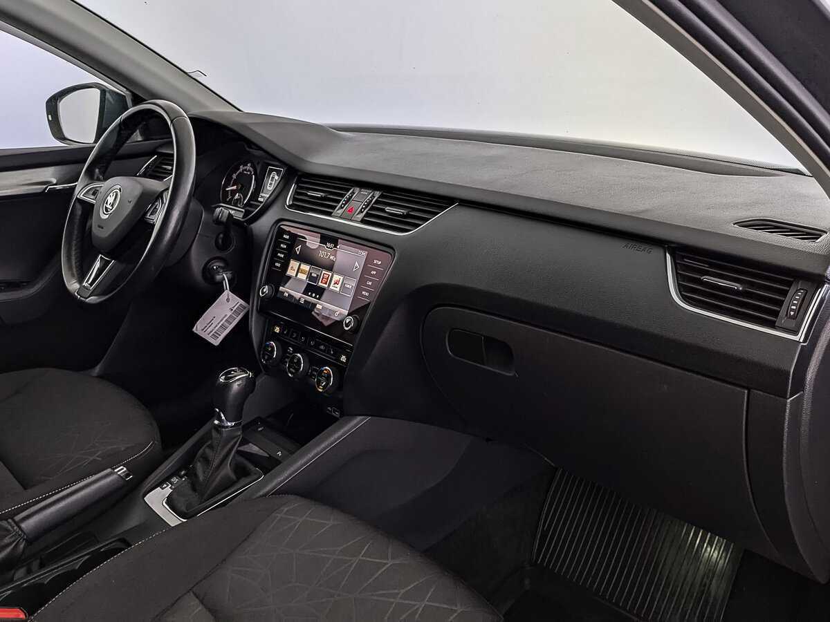 Купить Skoda Octavia, 2018, 83 220 км.. Фото: #12