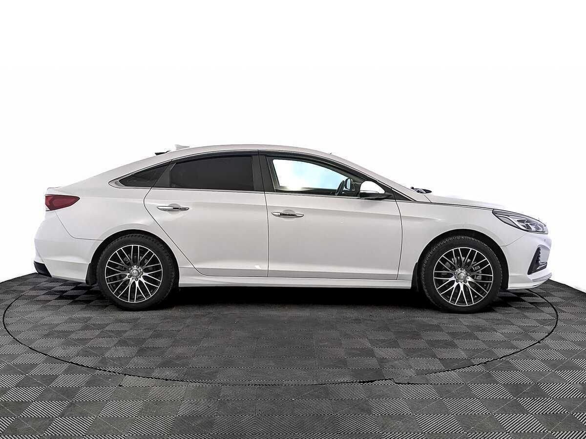 Купить Hyundai Sonata, 2019, 72 280 км.. Фото: #3