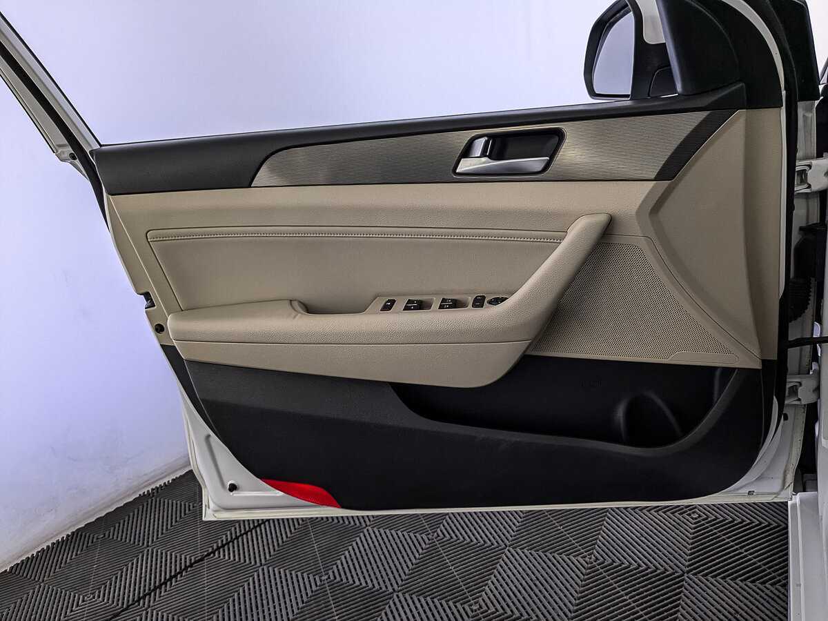 Купить Hyundai Sonata, 2019, 72 280 км.. Фото: #18