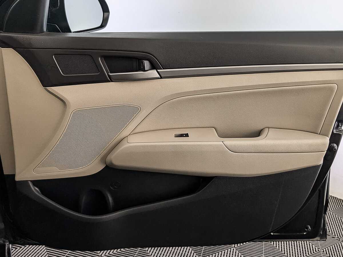 Купить Хендай Елантра, 2017, 158 812 км.. Фото: #24