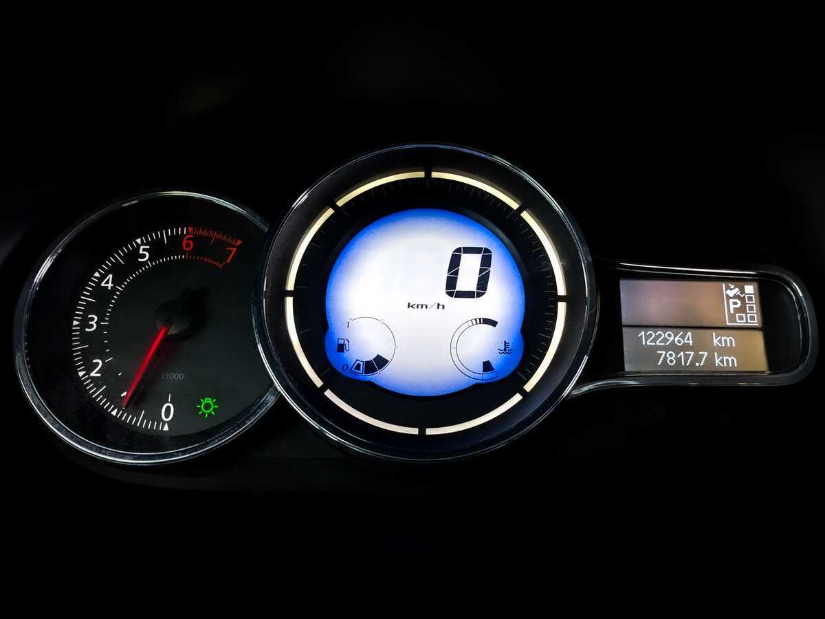 Купить Renault Fluence, 2013, 122 956 км.. Фото: #12