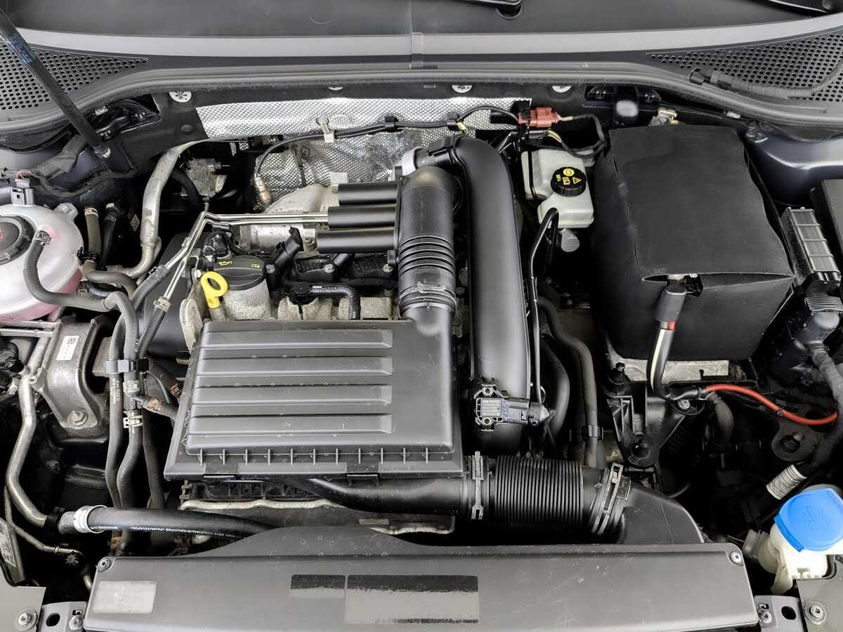 Купить Volkswagen Passat, 2017, 75 878 км.. Фото: #8