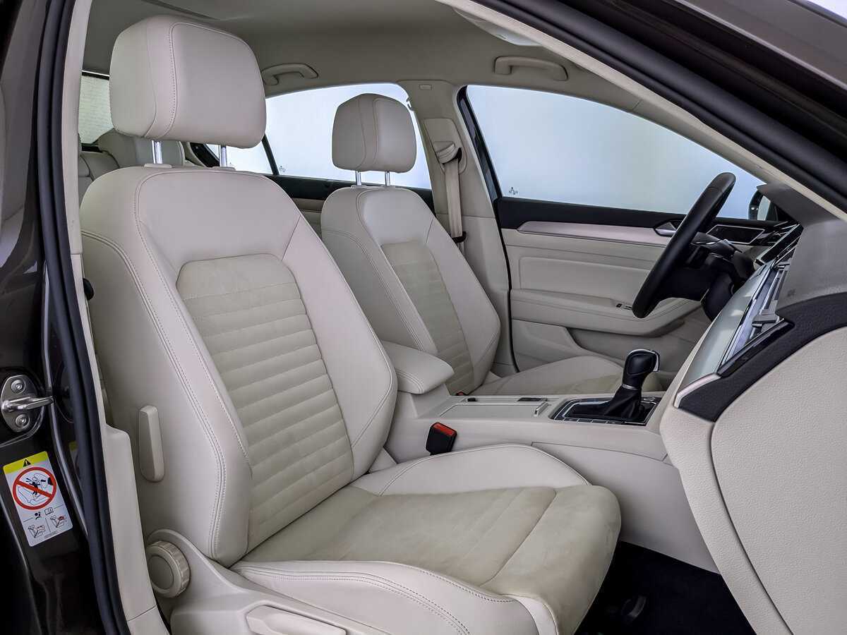 Купить Volkswagen Passat, 2017, 75 878 км.. Фото: #21